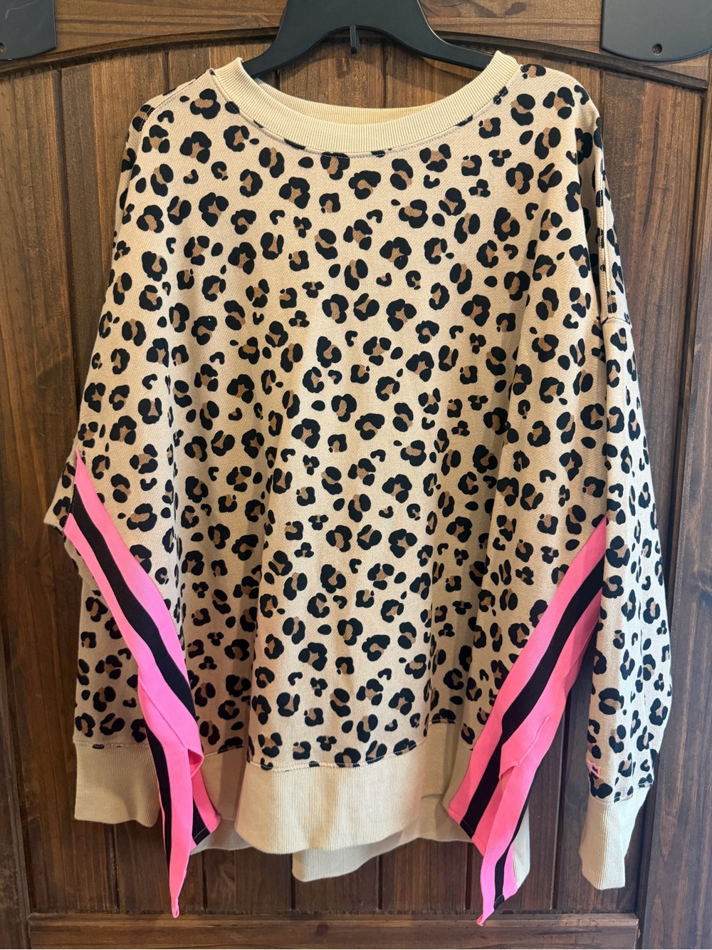 Cabana by Crown & Ivy Leopard Sweatshirt XL Pink Ribbon Slit Oversized Pullover